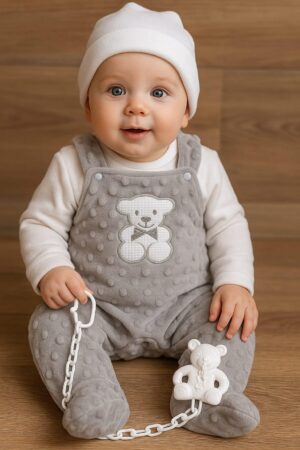 Jardineira+camisola+porta-chupetas